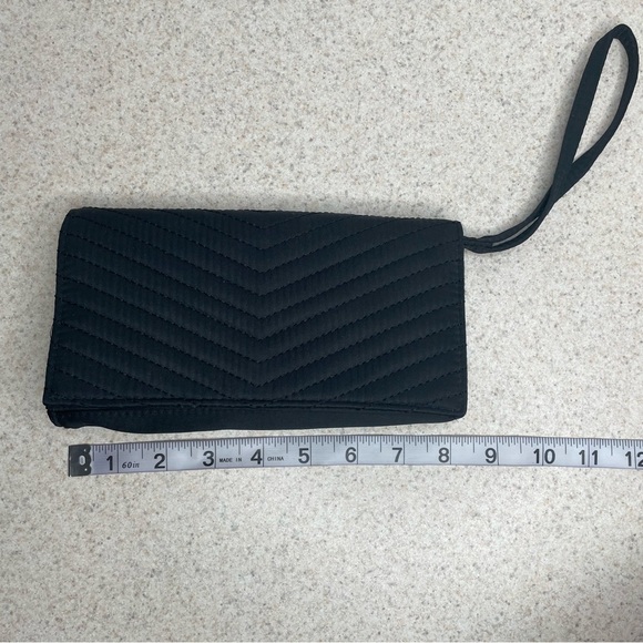 NEIMAN MARCUS Black Satin Evening Bag Wristlet Purse Envelope Quilted - Picture 8 of 8